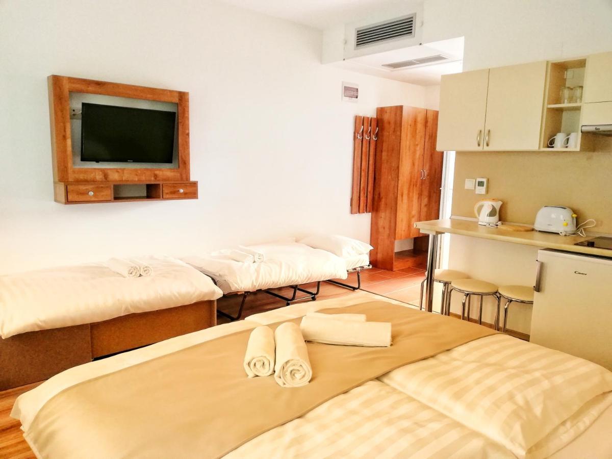 Boro Apartman Tiszafüred Εξωτερικό φωτογραφία